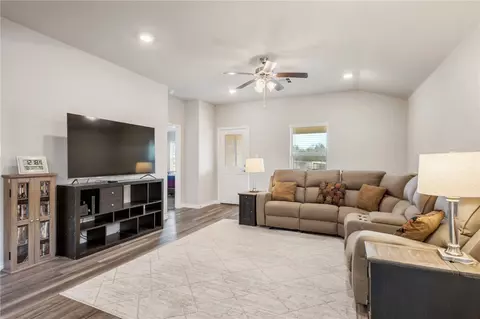Other - 2078 Chief St, Bryan, TX 77807 photo 2 of 4