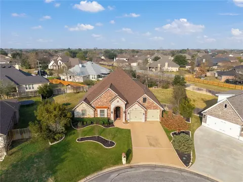 3617 Dawn Ct, Bryan, TX 77802 photo 2