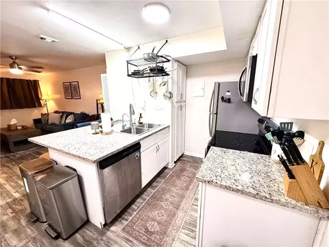 2413 Leon Street 108, Austin, TX 78705