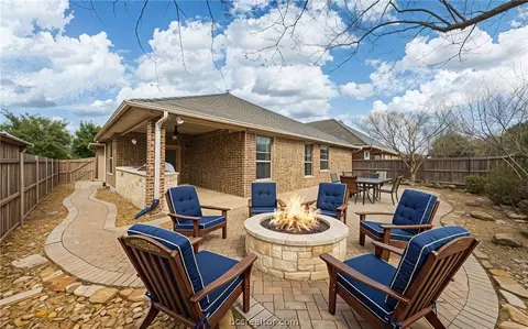 4234 Rock Bend Dr, College Station, TX 77845