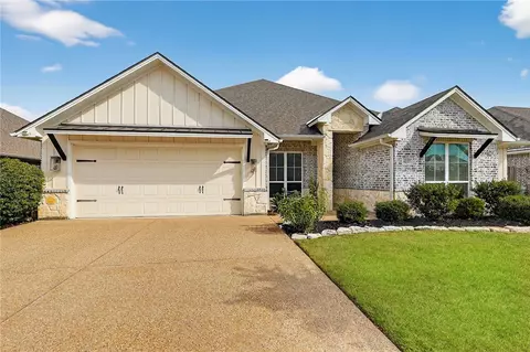 4207 Downton Abbey Ave, College Station, TX 77845