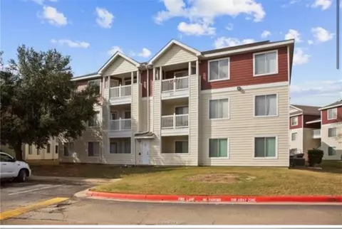 517 SW Parkway 302, College Station, TX 77840