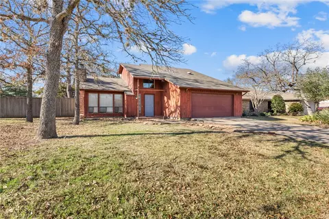1101 Todd Trl, College Station, TX 77845