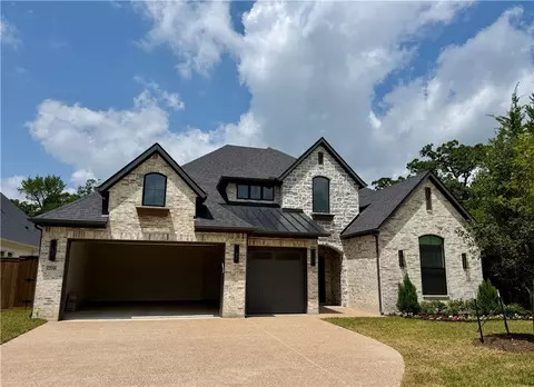 1706 Hidalgo Pass Ct, College Station, TX 77845