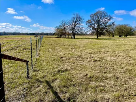 6855 Harbert Rd, Bryan, TX 77808 photo 10