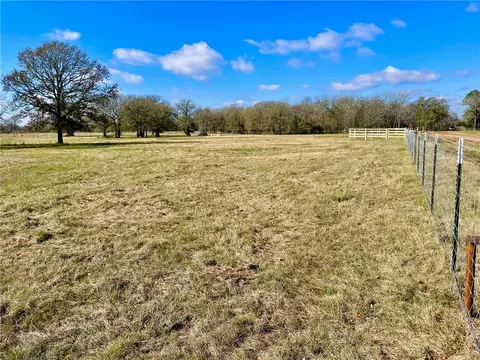 6855 Harbert Rd, Bryan, TX 77808 photo 9