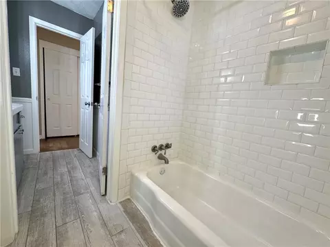 Bath - 404 Madeline Dr, Bryan, TX 77802 photo 5 of 5