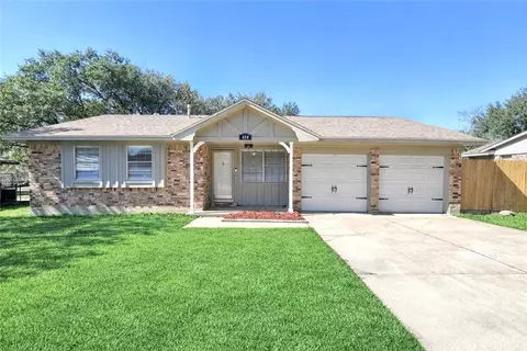 404 Madeline Dr, Bryan, TX 77802