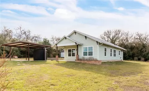 1692 Henry Prairie Rd, Franklin, TX 77856