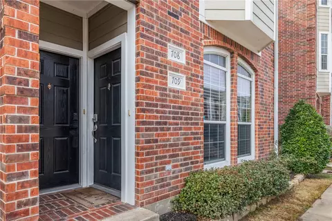 1198 Jones Butler Road 709, College Station, TX 77840