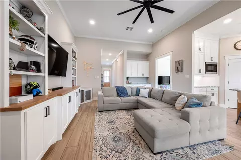 Living - 3032 Teller Dr, Bryan, TX 77808 photo 3 of 3