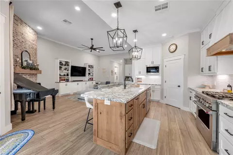 Kitchen - 3032 Teller Dr, Bryan, TX 77808 photo 3 of 3