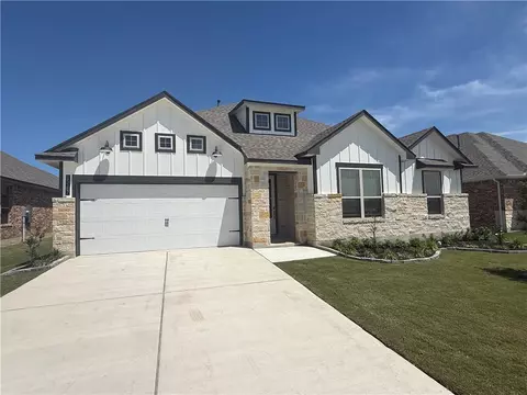 15187 Ty Marshall Ct, College Station, TX 77845