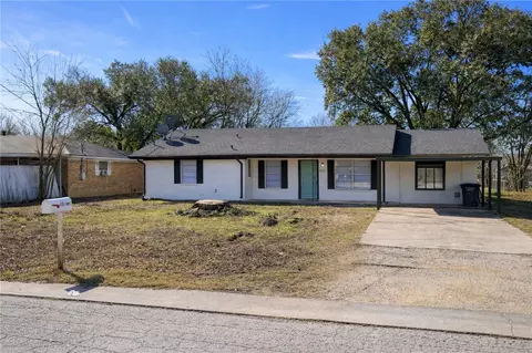 410 S Temple St, Caldwell, TX 77836