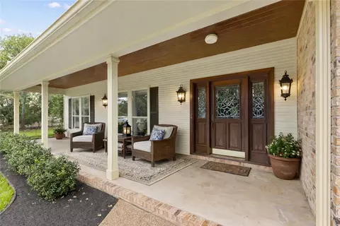 2903 Camille Dr, College Station, TX 77845