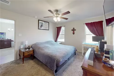 Bedroom - 2145 Heritage Meadow Ln, Bryan, TX 77803 photo 2 of 5