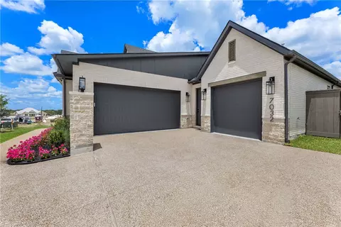 Exterior - 7032 Skipping Rock Path, Bryan, TX 77808 photo 2 of 3