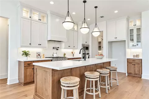Kitchen - 7032 Skipping Rock Path, Bryan, TX 77808 photo 4 of 7