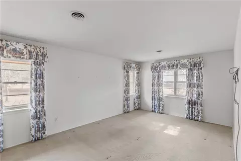 Bedroom - 506 Maple St, Calvert, TX 77837 photo 3 of 3