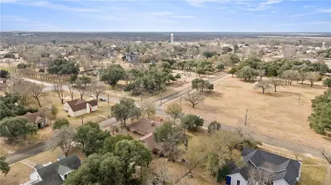 View/Area - 506 Maple St, Calvert, TX 77837 photo 6 of 6