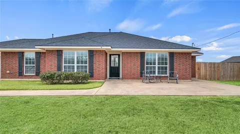 4432 Sheperd Hl, North Zulch, TX 77872
