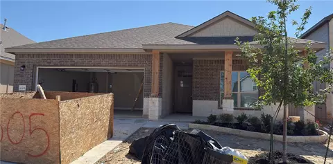 6305 Raleigh Dr, College Station, TX 77845