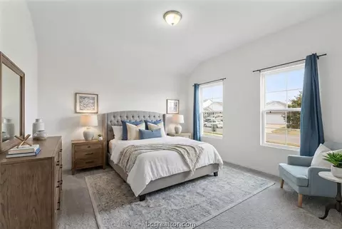 Bedroom - 6018 Crest Bridge Ct, Bryan, TX 77807 photo 4 of 9