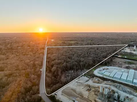 1486 Deer Park Dr, College Station, TX 77845