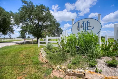 tbd N Golfclub Dr, Hilltop Lakes, TX 77871