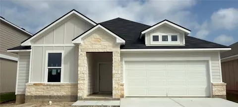 5512 Harriet St, Bryan, TX 77807