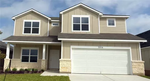 5514 Harriet St, Bryan, TX 77807