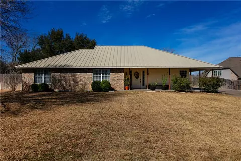 400 W Osr, Caldwell, TX 77836