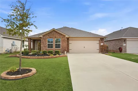 2425 Mulligan Ln, Navasota, TX 77868