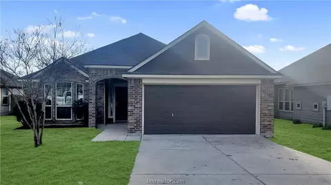 3741 Mariposa Ct, Bryan, TX 77808