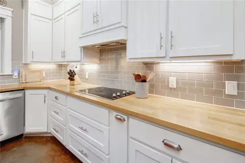 Kitchen - 8848 Green Branch Loop, Bryan, TX 77808 photo 5 of 5