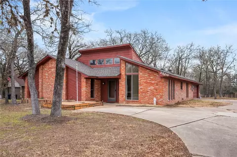 2500 Raintree Dr, College Station, TX 77845