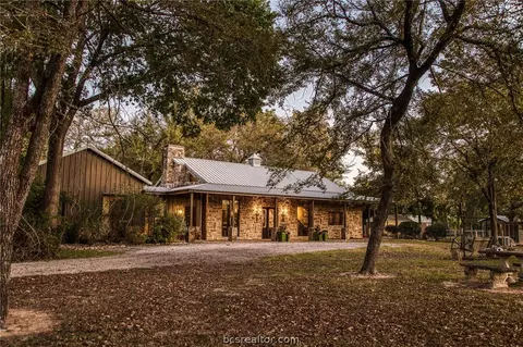 39761 Mesquite, Hempstead, TX 77445