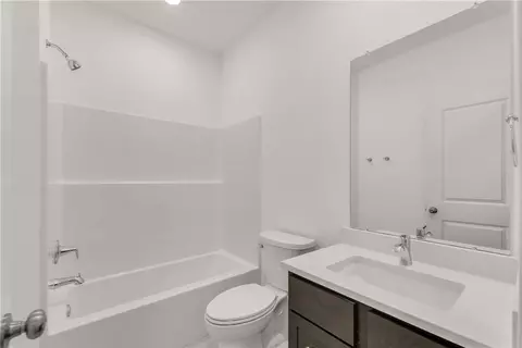 Bath - 2776 Messenger Way, Bryan, TX 77803 photo 3 of 3