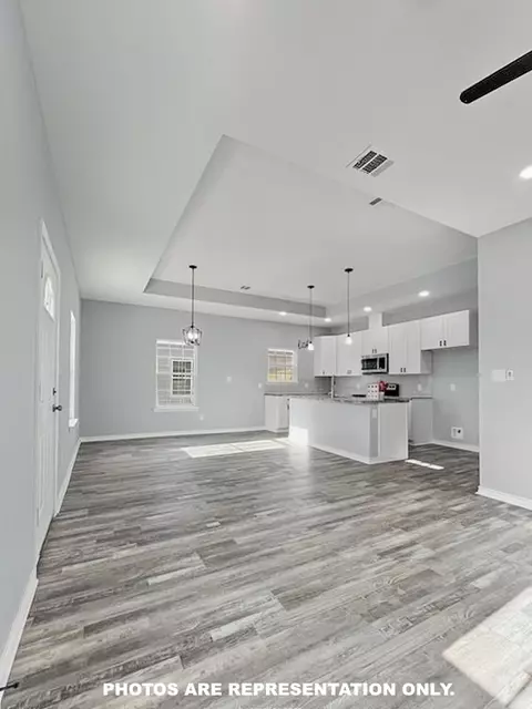 405 Martin Luther King Jr St, Franklin, TX 77856