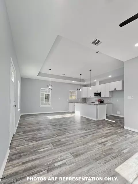 405 Martin Luther King Jr St, Franklin, TX 77856