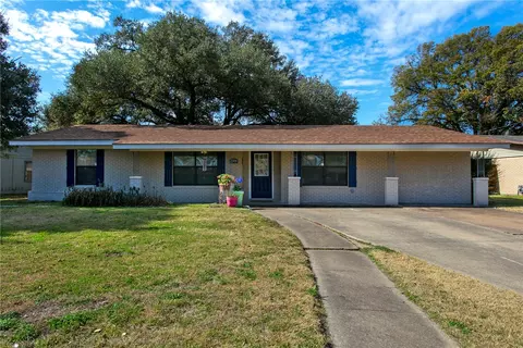 2304 Truman St, Bryan, TX 77801