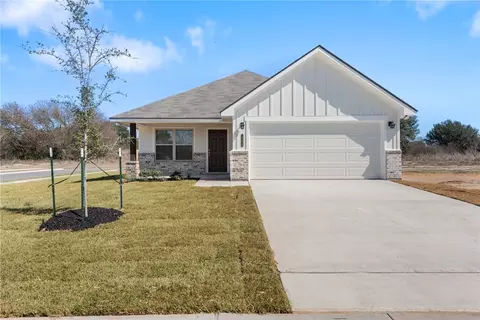 1236 High St, Navasota, TX 77868