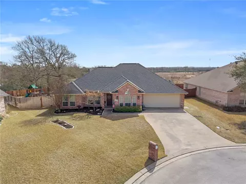 5203 Draycott Ct, Bryan, TX 77802 photo 2