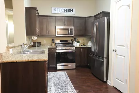 Kitchen - 1069 Venice Dr, Bryan, TX 77808 photo 2 of 3