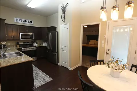 Kitchen - 1069 Venice Dr, Bryan, TX 77808 photo 3 of 3