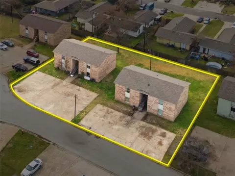 2802-2804 Cypress Bend Cir, Bryan, TX 77801
