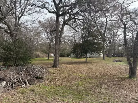 8443 Twisting Trl, Bryan, TX 77808 photo 8