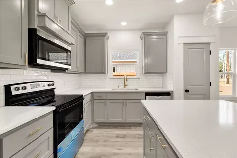 Kitchen - 207 Lock Ln, Bryan, TX 77803 photo 1 of 2
