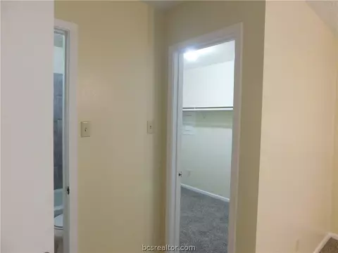 Entry Way - 2510 Long Drive A B, Bryan, TX 77802 photo 2 of 3