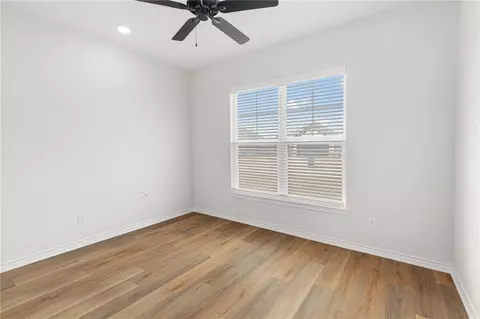 2912 Captain Ct, Bryan, TX 77808 photo 30